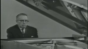 П. И. Чайковский. "Октябрь" из цикла "Времена года" / исп. Лев Оборин