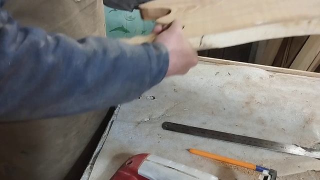 Делаю блюдо- топор из массива облепихи.20.04.24 г. смотреть онлайн