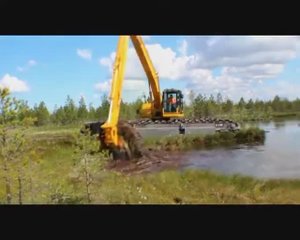 Экскаватор-Амфибия с доп.понтонами в Сибири -тест