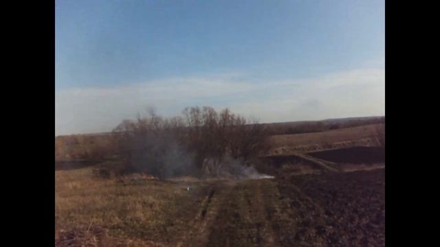 поджог сухостоя на поле в Слатине ул.Клочковская 101-103 10.03.2020года смотреть онлайн