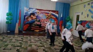 ГБУ ДОО ЗО Детский сад №1 «Тополёк»
Танец мальчиков на Открытии года Защитника Отечества  «Граница»