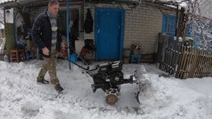 ЗАСЫПАЛО СНЕГОМ В КОНЦЕ ЗИМЫ!!! ЧИСТИМ ДВОР МОТОБЛОКОМ С ОТВАЛОМ!
