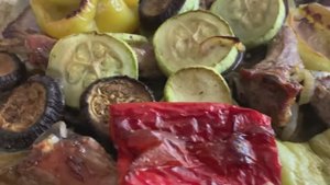 Рецепт рёбрышек с овощами😋