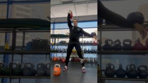 Рывок гири 32 кг. Тренировка