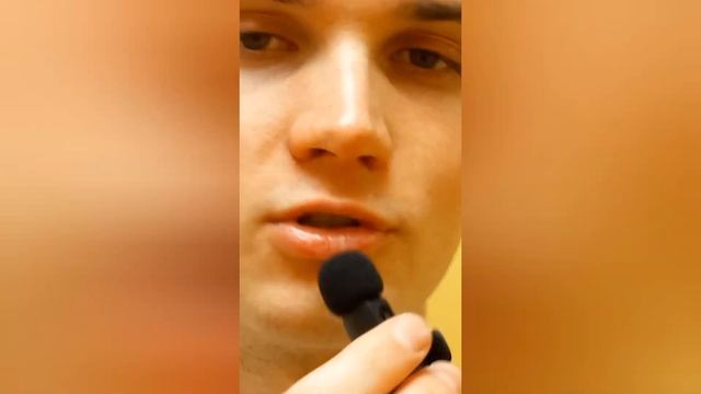 Так ли сильны фитнес-блогеры на самом деле? смотреть онлайн