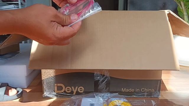 unboxing deye 5kw hybrid inverter