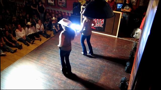 NEVER TAKEN - Two Of Us смотреть онлайн