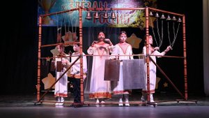 Образцовый ансамбль "Перезвон", г. Тула. "Торжественный звон".