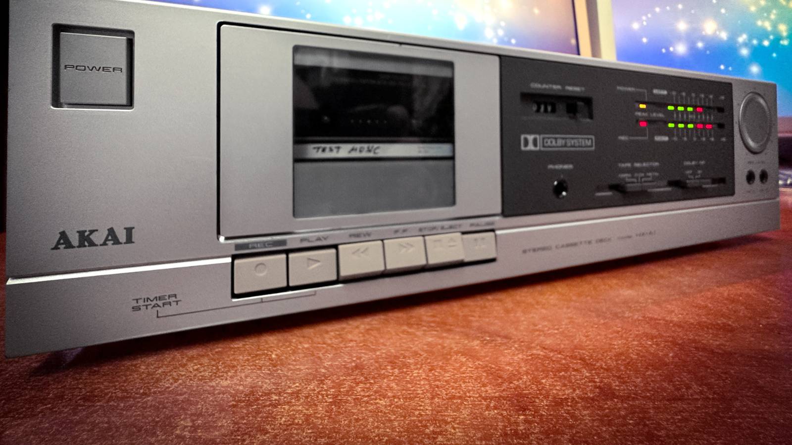 Винтажная стереокассетная дека AKAI HX-A1 серебристого цвета Hi--Fi-Япония-1984-год