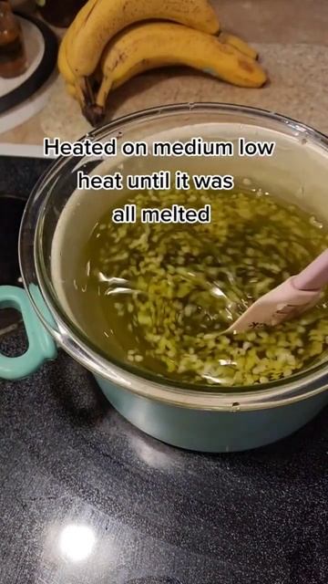 Calendula Salve #apothecary #medicinal #herbal #herbalism #salves #recipe #howto #homestead смотреть онлайн