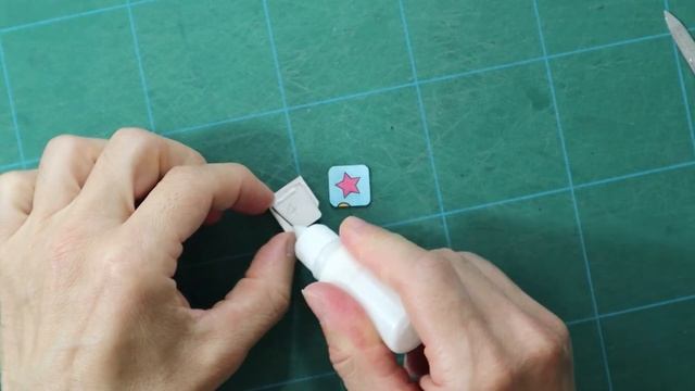 Gioco del 15 fai da te in cartoncino riciclato - Un rompicapo double face