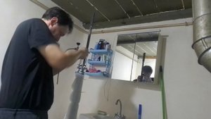 сварил стойку и пробую собрать на ней колонну