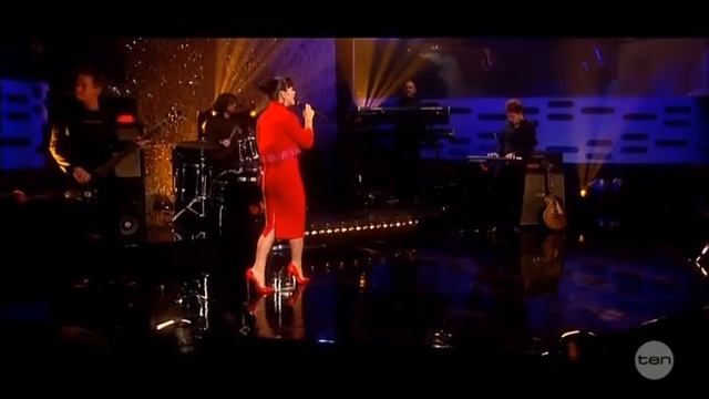 Lily Allen Air Balloon live on the Graham Norton Show смотреть онлайн
