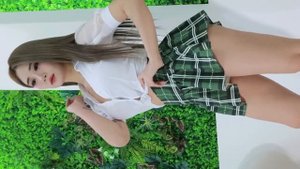 Girl Crush Bomi VER.5 / Funage Photo Day (GIRL CRUSH - BOMI / FUNNY G. PH0TO DAY)