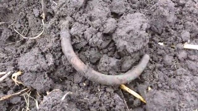 Metal detecting - 2 hunts, a mixed bag of finds, with my At Pro смотреть онлайн
