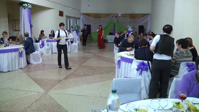 Ведущие Петр и Елена шоу-дуэт"DAмино" смотреть онлайн