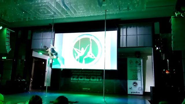 Чемпионат Украины по танцу на пилоне " Весна 2017" Марченко Марианна Профи Артистик