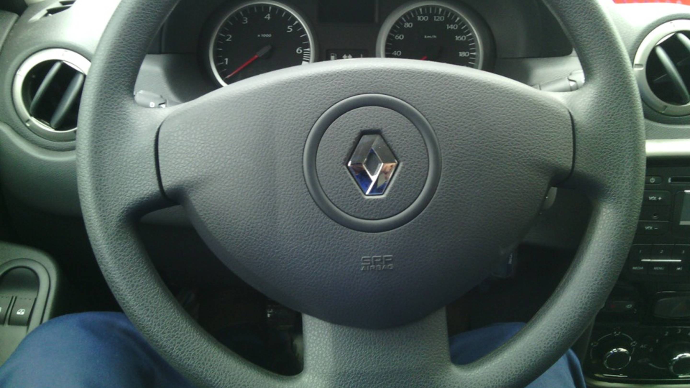 как снять руль и аирбег Рено Дастер, как снять подушку безопасности Рено Дастер
как снять airbag смотреть онлайн