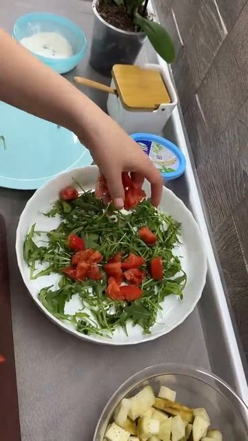 Салат с хрустящими баклажанами 🍆🫶🏼 #салат #хрустящие #баклажаны #еда #рецепт смотреть онлайн