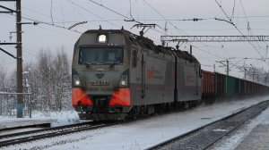 Поезда на Транссибе на фоне заснеженного леса. Перегон Шумково - Лёк Свердловской железной дороги