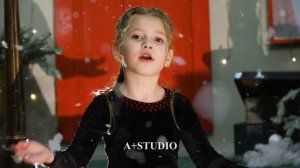 Гуля Элитмазова-С Новым годом ! UHD