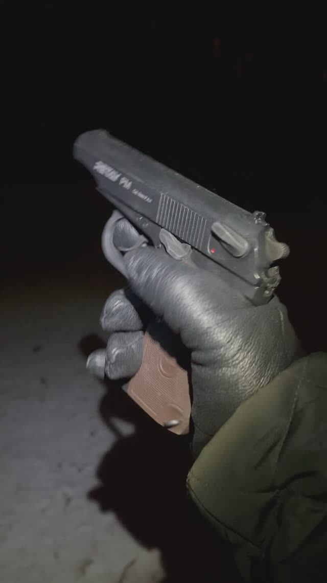 Ночная стрельба из пистолета Retay PM (ПМ) смотреть онлайн