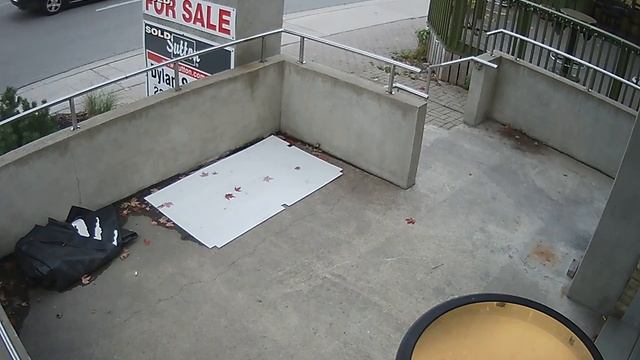 1.3MP Camera installed in Downtown London, Ontario by LotusPC. смотреть онлайн