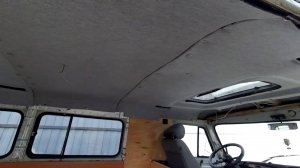 Буханка живи! Потолок от газели.