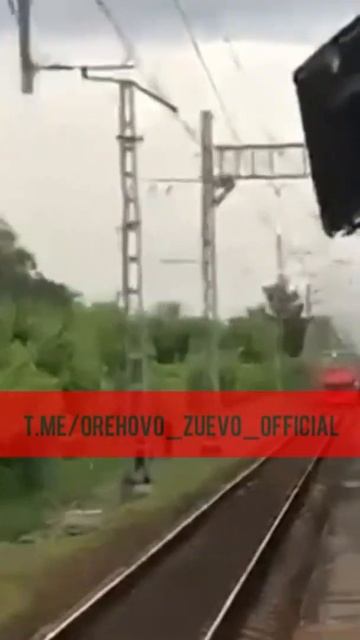 На станции Крутое в Орехово-Зуево прохожий спас жизнь женщины смотреть онлайн