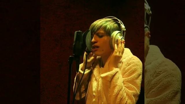 Sober - Demi Lovato (Cover By CAnTastoriE) смотреть онлайн