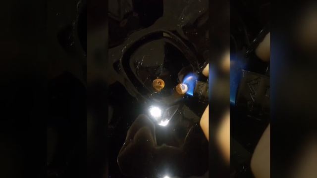Что будет если поджечь красную икру?