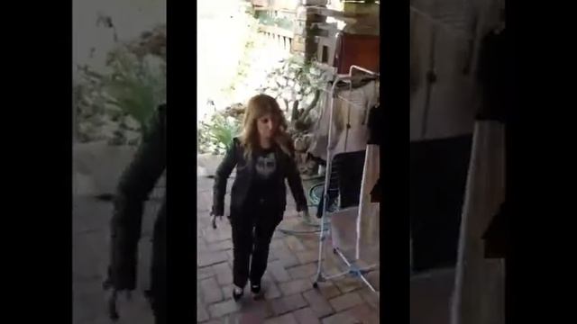 Beata te che non lavori... смотреть онлайн