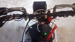 МОТОСНЕГОКАТ ПЕРВЫЕ ПРОБЫ ВО ДВОРЕ