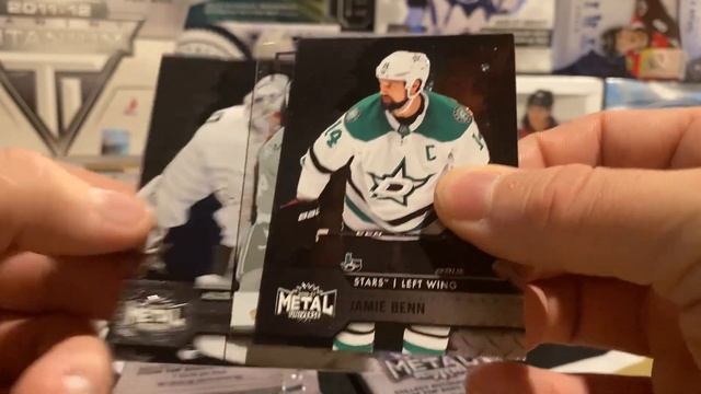 New Product!! 20-21 SkyBox Metal Universe Hockey Hobby Box! смотреть онлайн