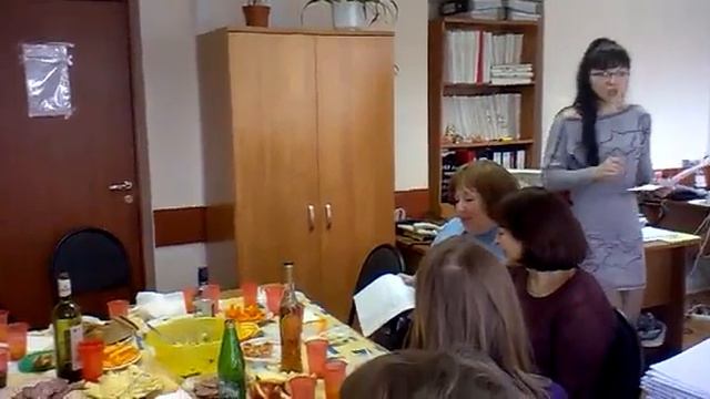 ВСЕМ ОТ ДУШИ СТОЛЬКО ЖЕ ПОЗИТИВА. Даже на работе в госорганах меня перло петь и танцевать