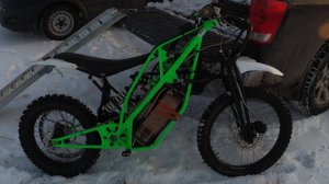 Х-1
Эксперементальный электромотоцикл с зависимой подвеской