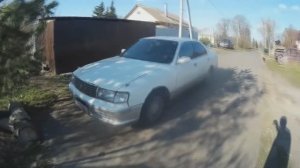 Неубиваемая Toyota Crown 1995 года
