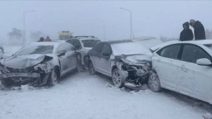 В Башкирии на трассе столкнулись 14 машин