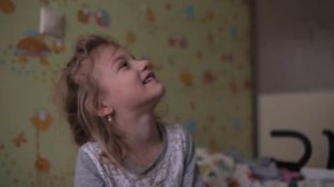 Ульяна и Даша. Взяться за руки и бежать