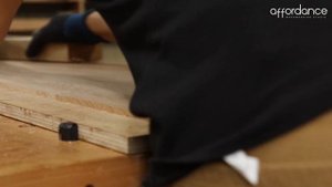 Изготовление небольшого книжного стеллажа с тремя выдвижными ящиками из массива дуба