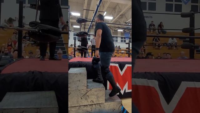 maw fight for the fest miles mora and Koda Jacobs entrance смотреть онлайн