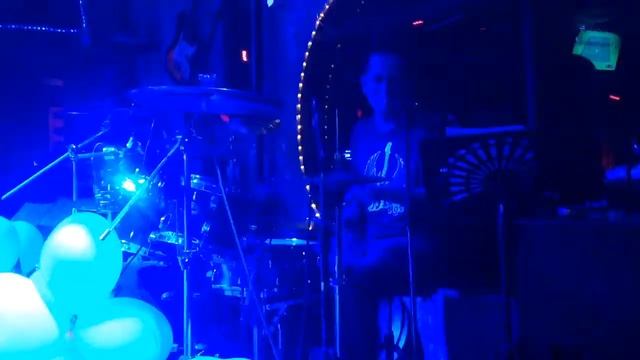 เพลงดูเธอทำ ( Rolling Live 2 Soi 16 ) смотреть онлайн