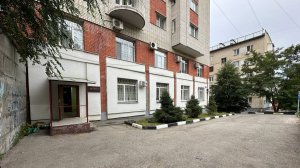 Видео-обзор коммерческого помещения свобод.назнач. в долгосроч. аренду г.Саратов, ул.Мичурина 98/102