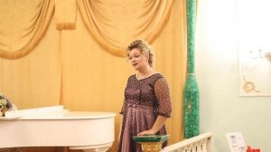 "О чем шептал мне старый сад " (муз. С. Туликова, сл. М. Пляцковского, поёт Софья Ковалёва