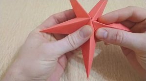 Как сделать объёмную звезду из бумаги к 23 февраля 9 мая