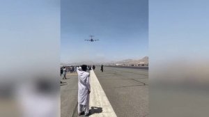 Три человека погибли в результате падения с самолёта в Афганистане. 2021