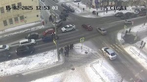 ДТП 3 мишины врезалось  произошло в Центре Города 3 мишины врезалось