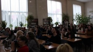 0512: Тарас Тополя устроил перфоманс с николаевскими студентами