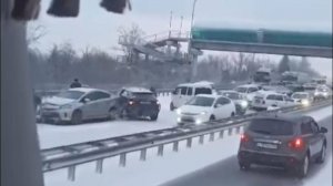 На въезде во Владивосток произошло массовое ДТП