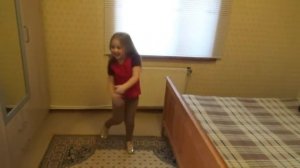 НА ЛАБУТЕНАХ!София зажигает!Детская пародия!Танцуют ВСЕ!!!LENINGRAD-ON LOUBOUTINS!(Funny video)